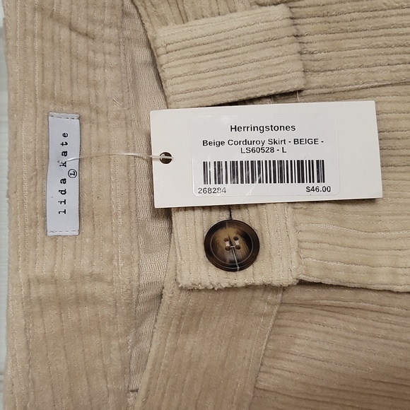 Herringstones Corduroy Skirt with Pockets - Picture 3 of 3